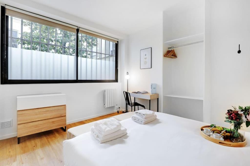 Charming Appartements For 4 People - Le Marais Parijs Buitenkant foto